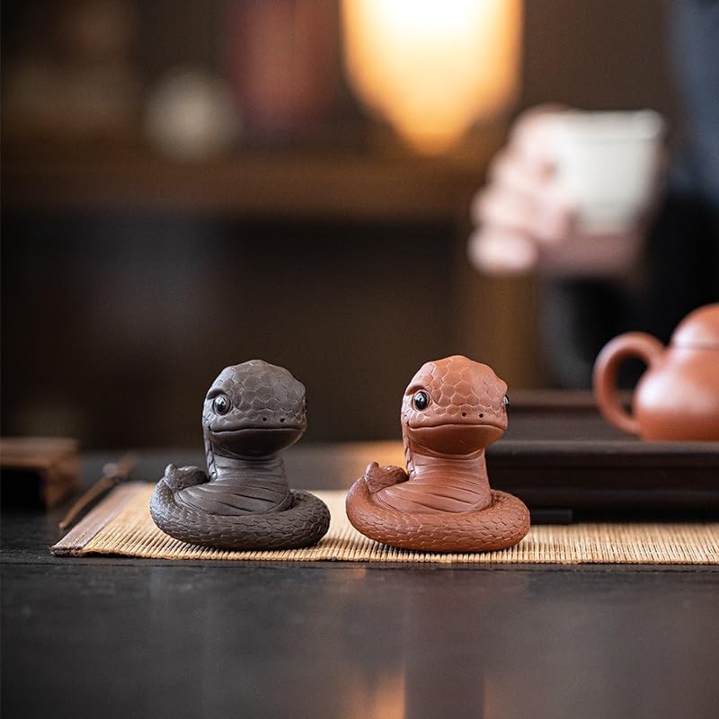 Chinese Zisha Snake Tea Pet, Ceramic Tea Pet, Handmade Purple Clay Tea Pet for Kung Fu Tea Tray, Tea Pet Decorate Kungfu Tea Tray Accessories (Red)