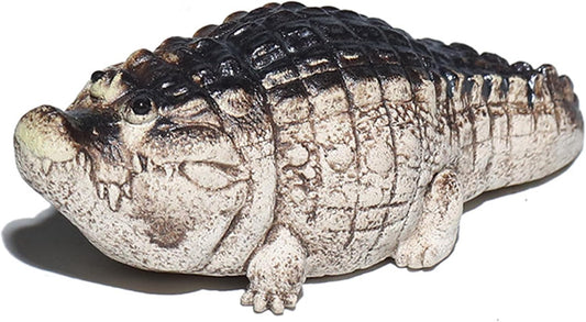 Tea Pet Alligator Figurine, Cute Alligator Baby Statue Ornament, Chubby Mini Alligator Desk Pets, Alligator Decor Small Sculpture, Handmade Crocodile Figurine for Home Garden Decoration (B)